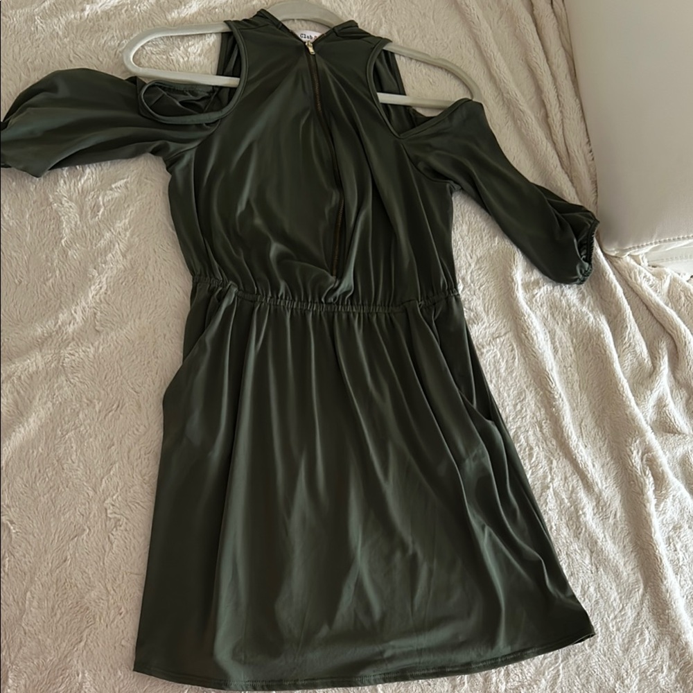 Elegant Green Women's Dress